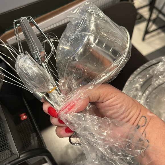 Mixer and Bowl set - Picture 7 of 7